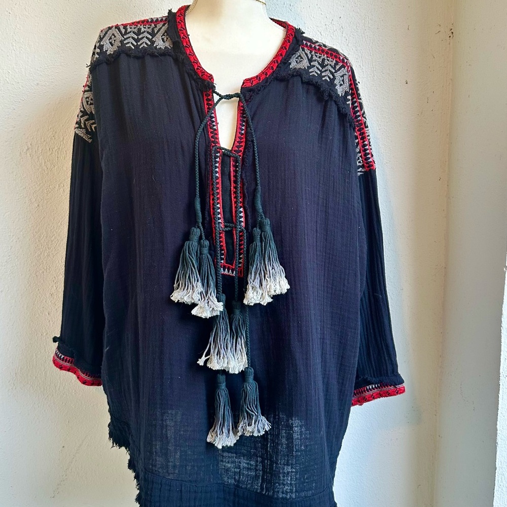 Johnny Was cotton gauze embroidered top,black M/L